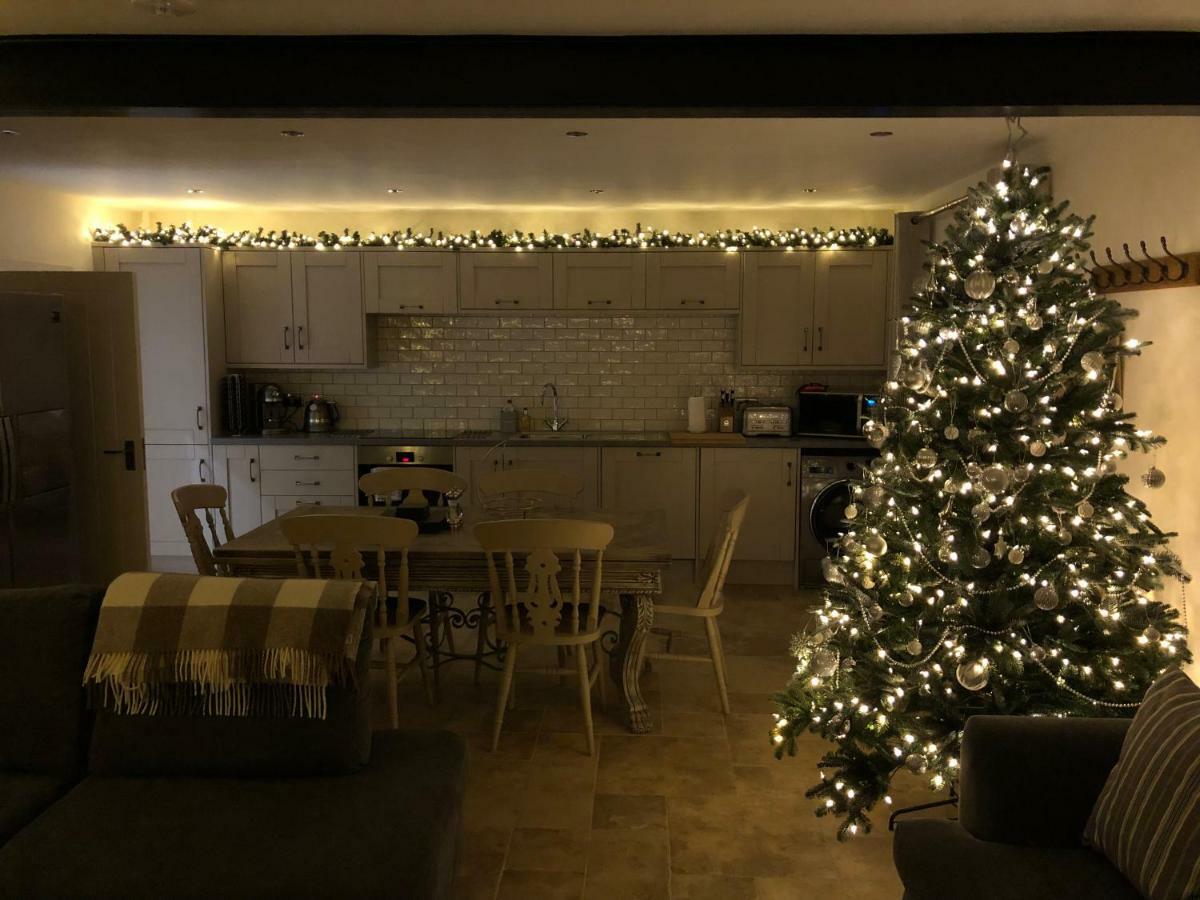 Camerton Inn Cottage Бат Екстериор снимка